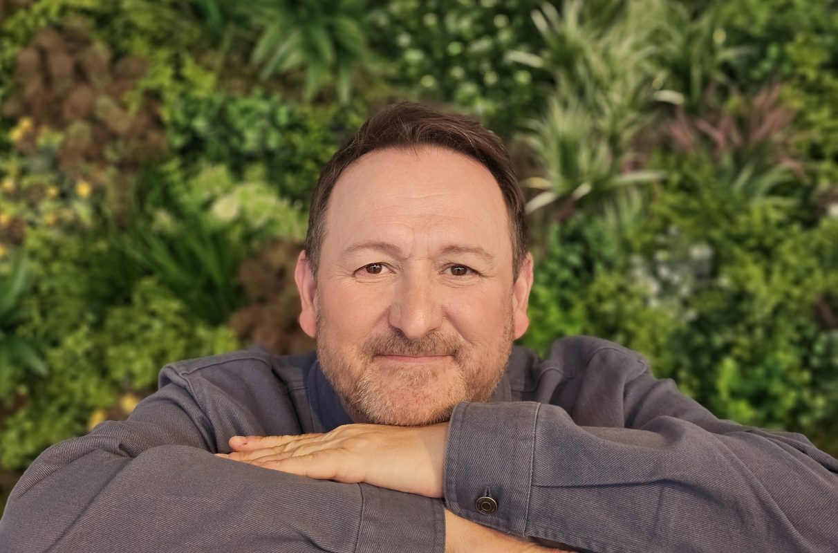 Mark Lane, Mark Lane Designs Ltd and MarkLaneTV